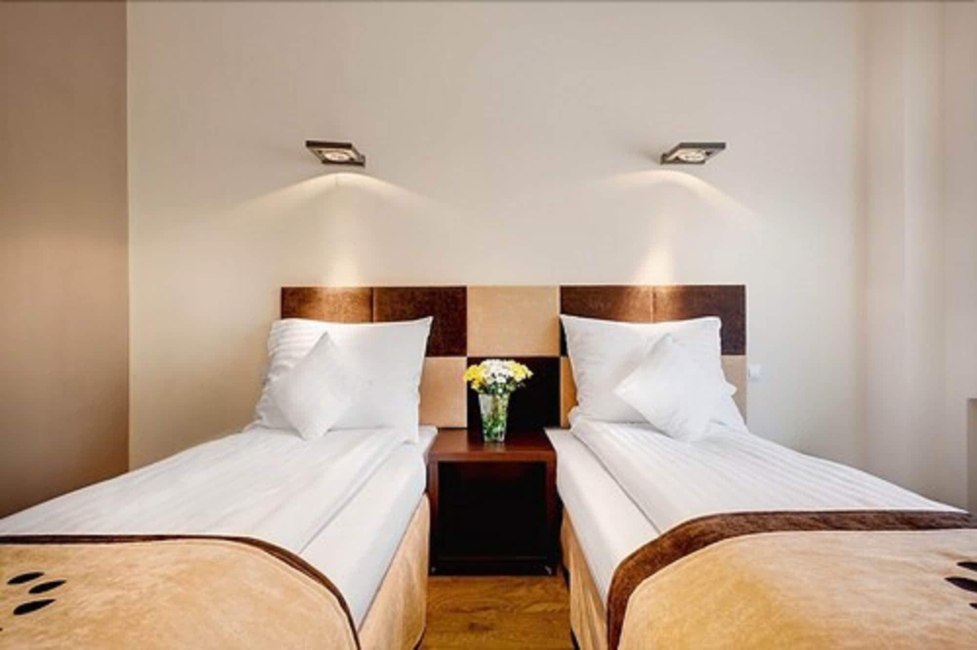 Boutique Hotel's Sosnowiec Extérieur photo